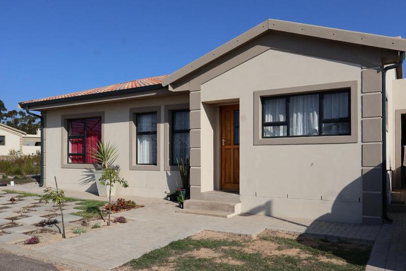 3 Bedroom Property for Sale in Albertinia Western Cape